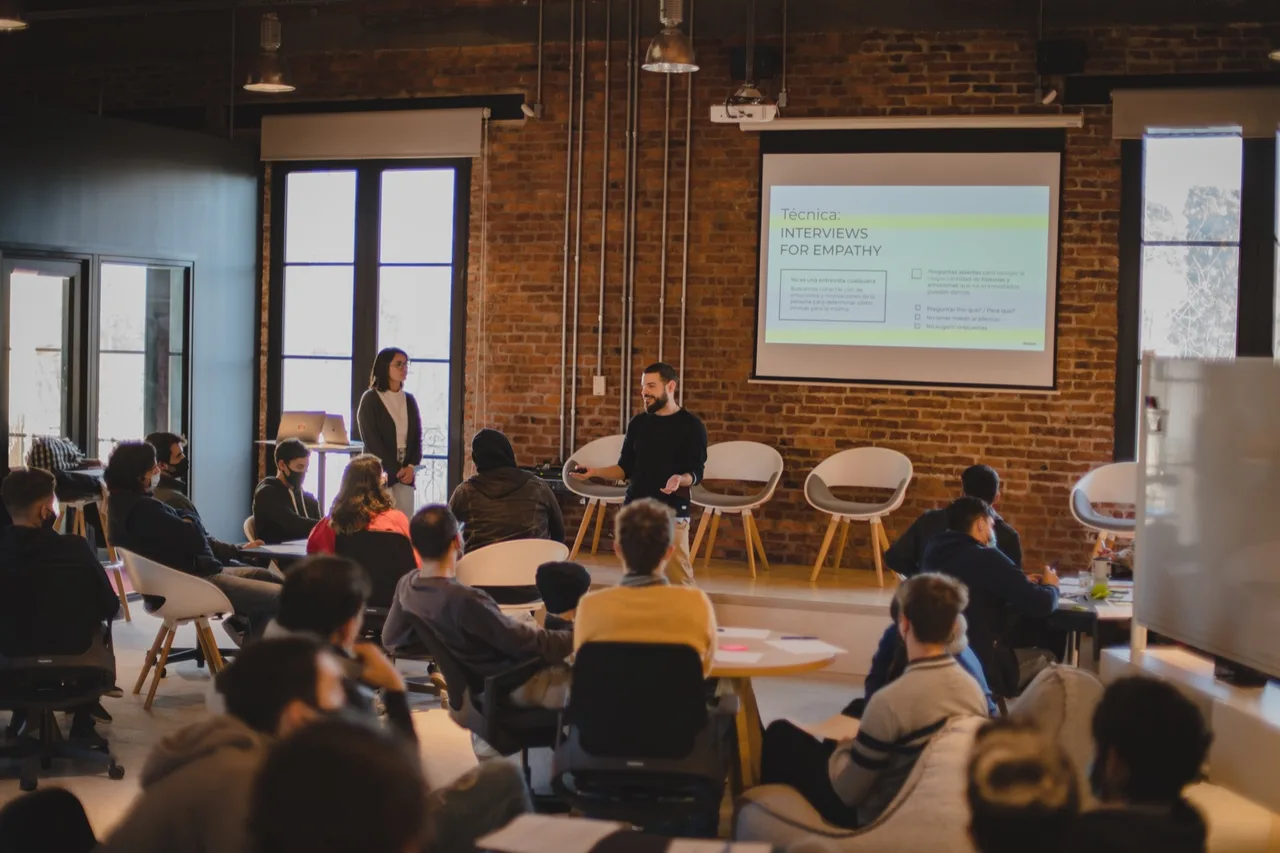 Felo at a product workshop
